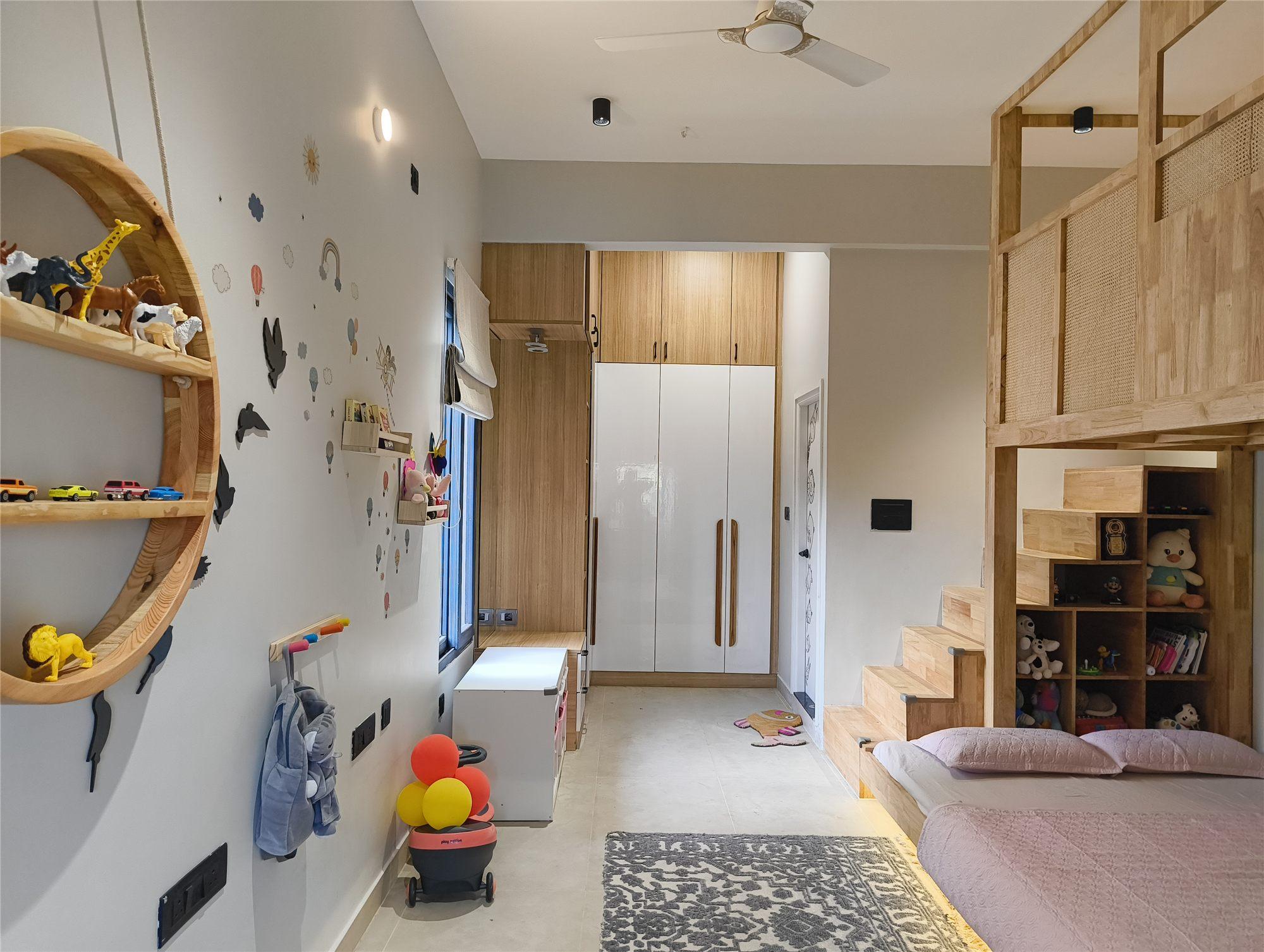 Gubbi Gudu villa, Anjanapura, Bangalore — kids’ room in brown and white with loft bed and wall shelves